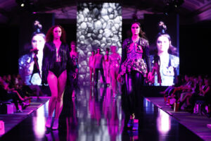 no repro fee
Style Council & Robert Eaton show at Wella Icons An Exclusive View Featuring TrendVision Award 2017 Ireland Heat held at the Clayton Hotel-photo Kieran Harnett